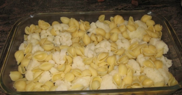 מאפה כרובית ופסטה