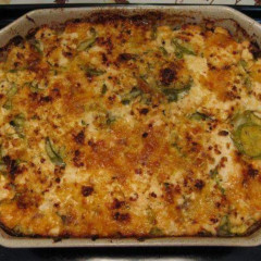 מאפה תפוחי אדמה וקישואים יווני