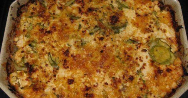 מאפה תפוחי אדמה וקישואים יווני