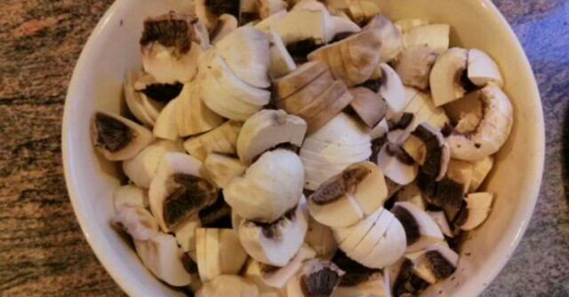 מרק פטריות וכרובית