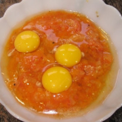 מאפה תרד ועגבניות