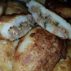 לביבות תפוחי אדמה ממולאות בבשר