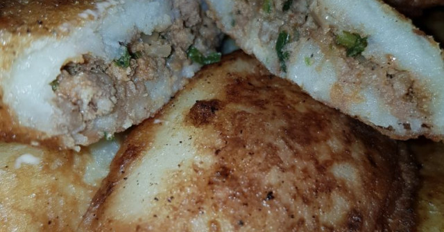 לביבות תפוחי אדמה ממולאות בבשר