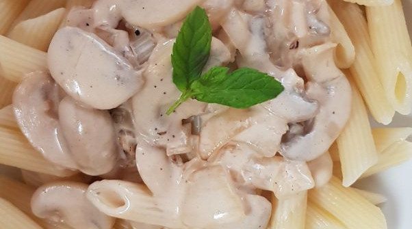 רוטב שמנת פטריות לפסטה