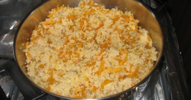 קינואה עם בטטה