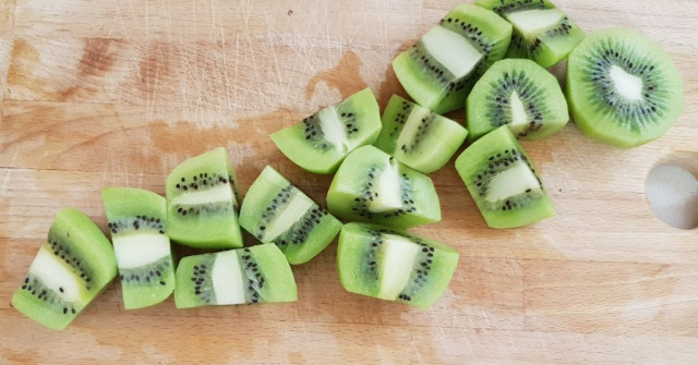 משקה קיווי ותפוז