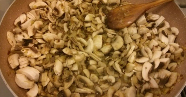 מאפינס קישואים ופטריות