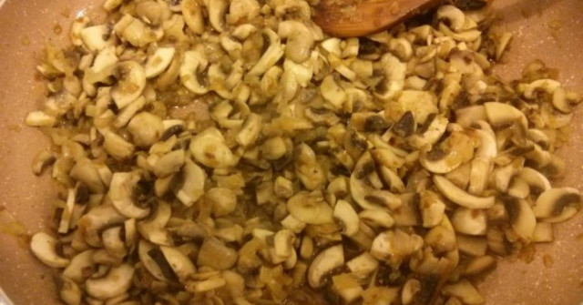 מאפינס קישואים ופטריות