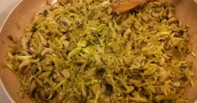 מאפינס קישואים ופטריות