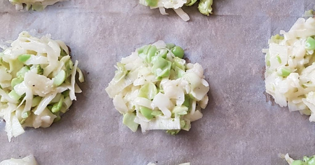 קציצות אדממה, ברוקולי, כרישה וכרובית