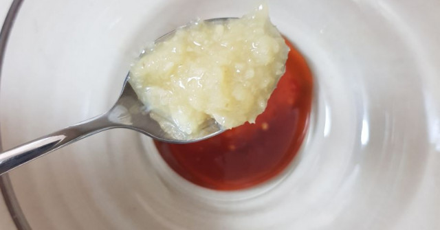 סלט אטריות אורז וירקות