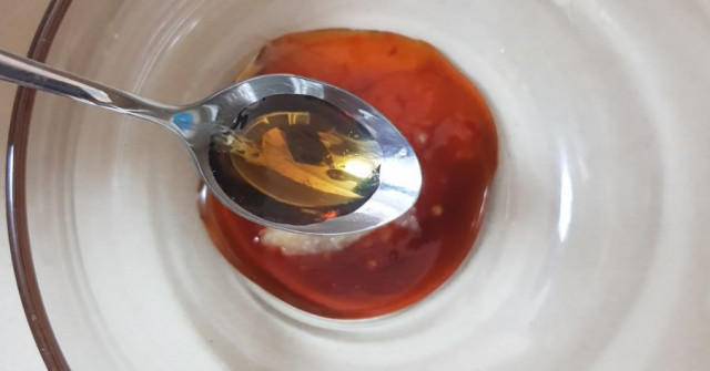 סלט אטריות אורז וירקות