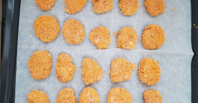 נאגטס אפוי או מטוגן