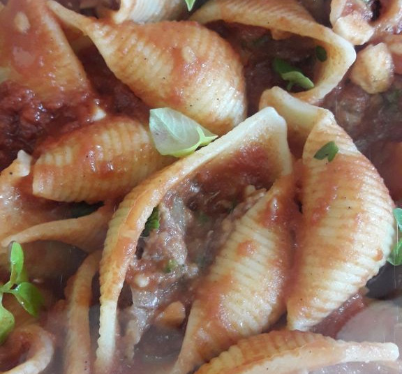 קונכיות פסטה במילוי בשר