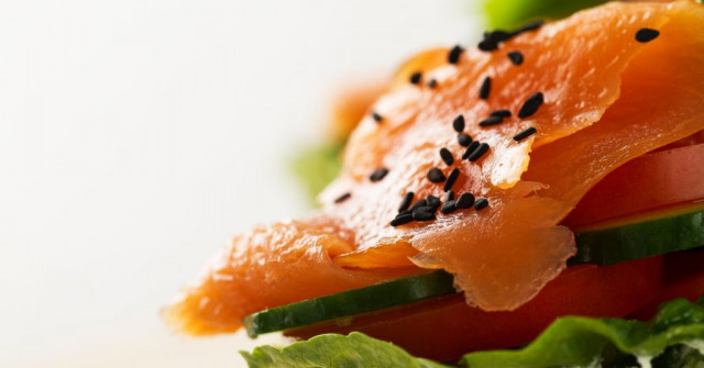 סנדוויץ סלמון