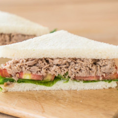 סנדוויץ טונה