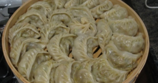 מומו (כיסונים)