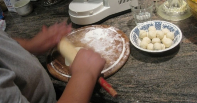 מומו (כיסונים)