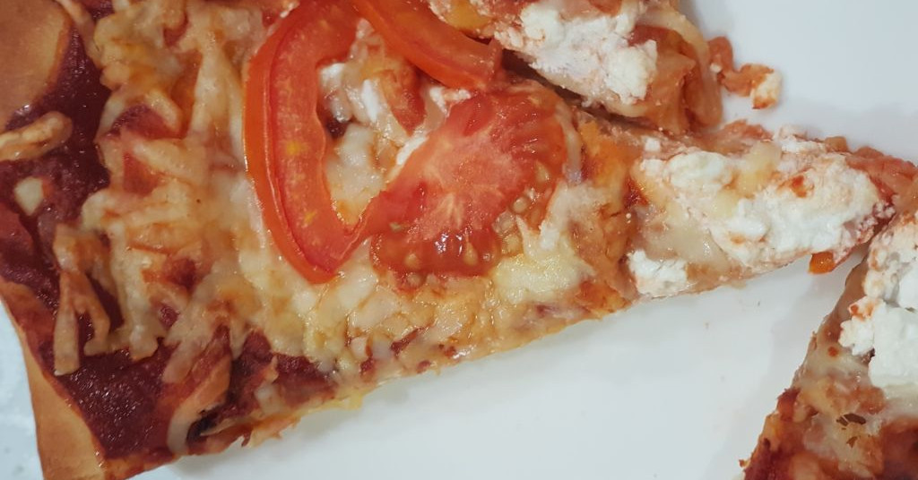 פיצה ביתית טעימה