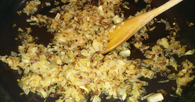 קציצות עדשים ובטטה