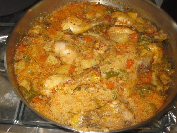 עוף עם ירקות ובורגול