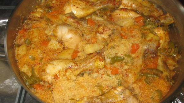 עוף עם ירקות ובורגול