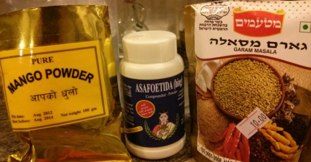 אלו גובי (תפוחי אדמה וכרובית)