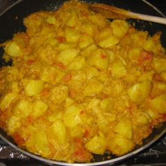 אלו גובי (תפוחי אדמה וכרובית)