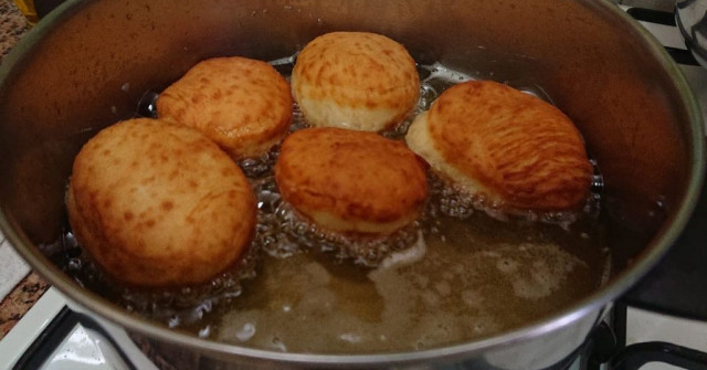 סופגניות של פעם מתאים ל- 50 סופגניות: