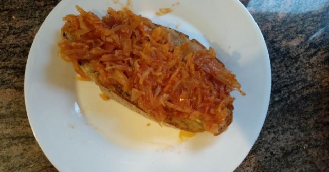 כרוב ברוטב עגבניות