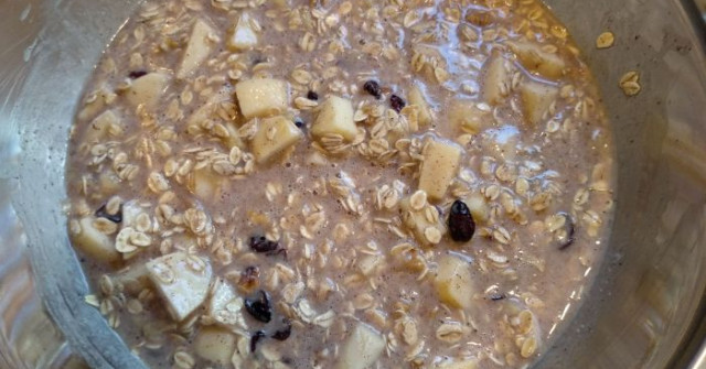 מאפינס שיבולת שועל עם בננות ותפוחים