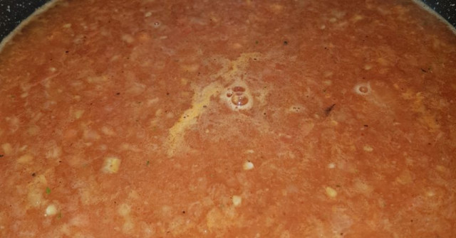 מרק עגבניות קליל ומהיר