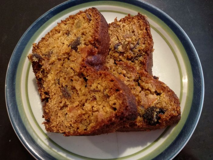 עוגת פודינג פירות יבשים