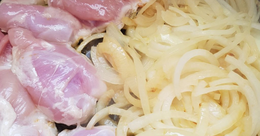 פרגיות מוקפצות עם בצל