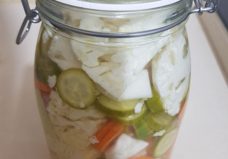 חמוצים בסגנון יפני