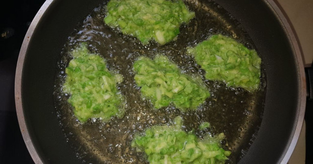 קציצות כרישה ואפונה