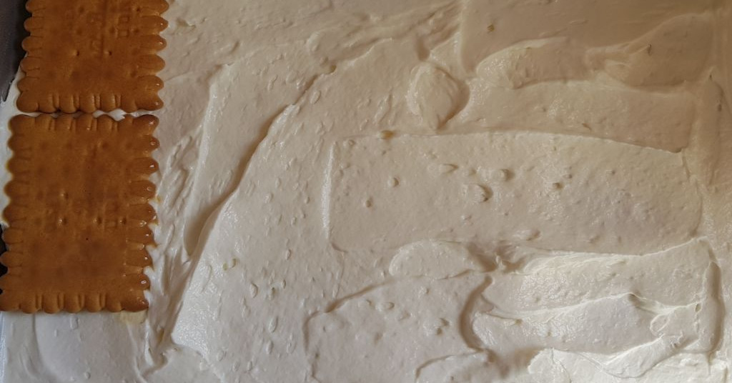 עוגת בסקוויטים