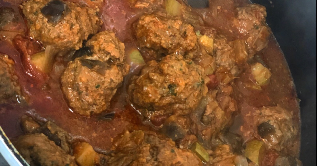 קציצות בקר וירקות