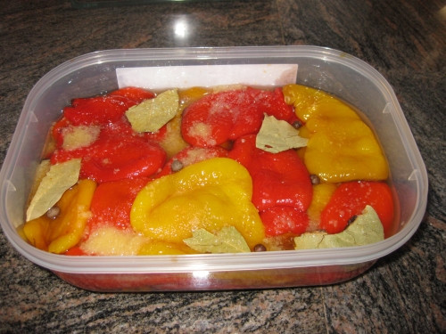 פלפלים כבושים