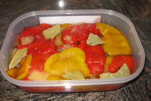 פלפלים כבושים