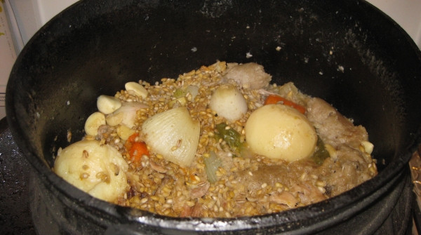 פוייקה (ניתן להכין בשרי/צמחוני/טבעוני על פי בחירה)