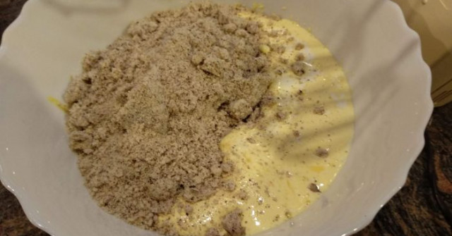 עוגת אגוזי לוז