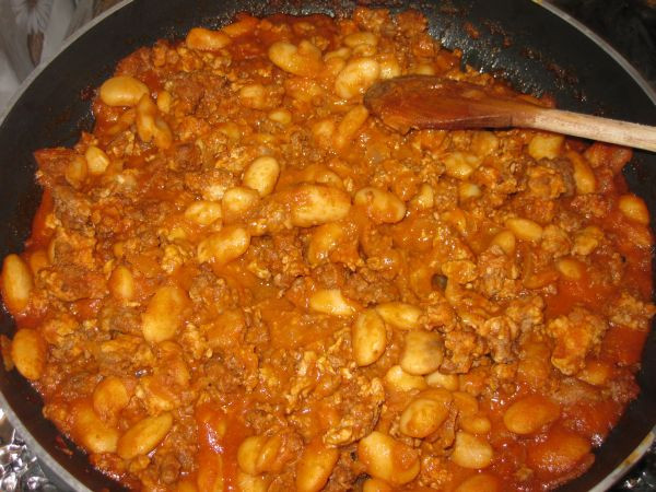 צ'ילי קון-קרנה