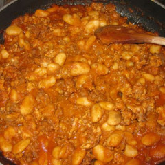 צ'ילי קון-קרנה