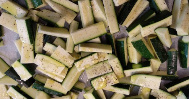 זוקיני עם קינואה