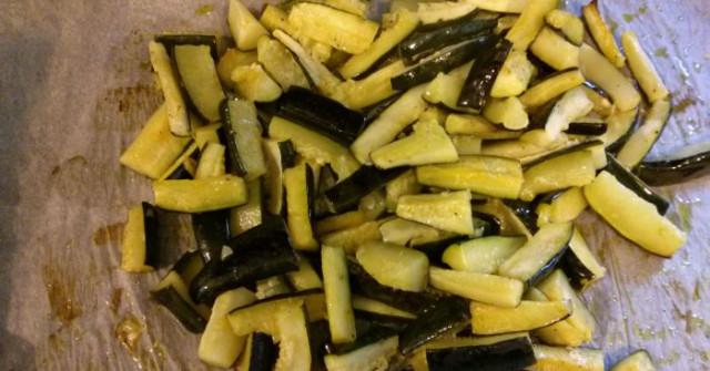 זוקיני עם קינואה