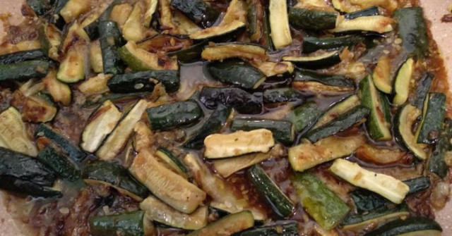 זוקיני עם קינואה