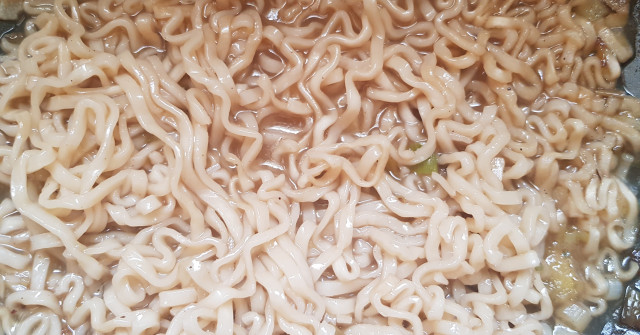 נודלס אסיאתי