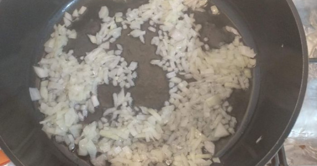 פרגיות עם ערמונים, פטריות ויין אדום