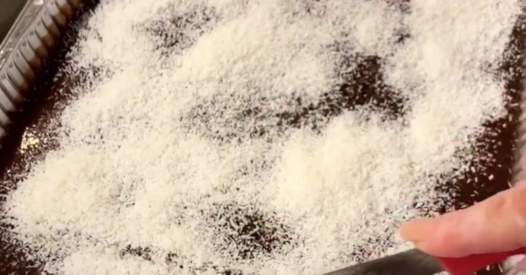 עוגת שוקולד וקוקוס